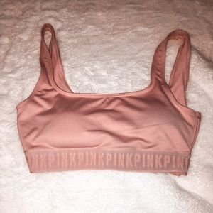 pink bra!!